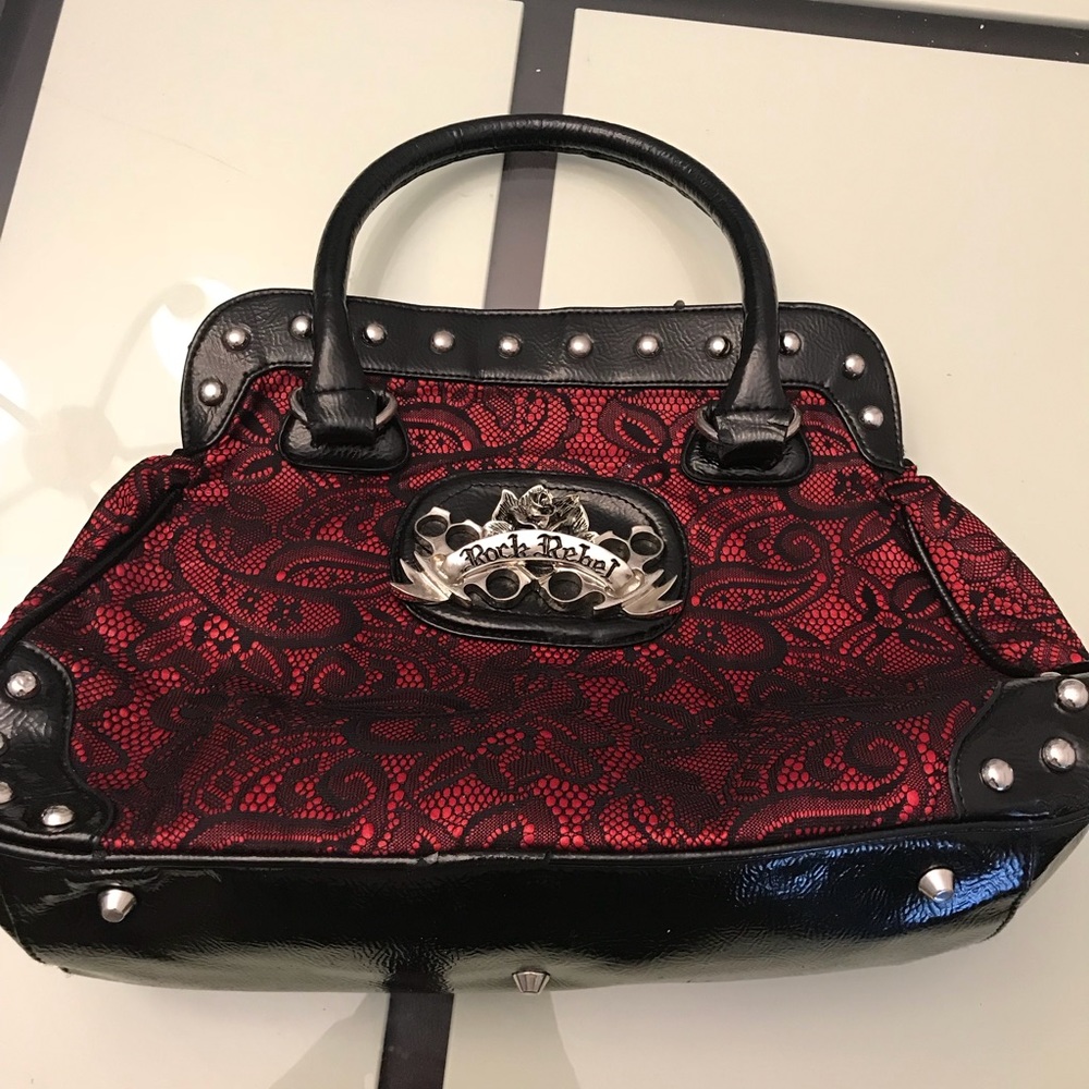 Purse in New Condition👛